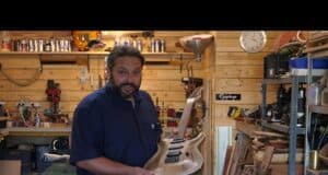 Artisan luthier, il fait vibrer la corde sensible