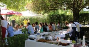 Célébrations gourmandes à La Veyssière