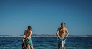 Le Bassin en trottinette aquatique