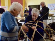 La cabane à “Plume”, petite fille de 10 ans et… 8 mètres de haut