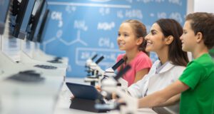 Des jeunes de Montignac-Lascaux en finale de CGénial
