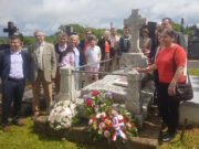 Un buste pour un Juste