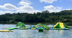 Jouer sur l’eau en famille