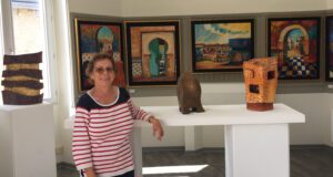 Trois artistes liés pour deux espaces voisins