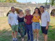 Des planches sur la pelouse de Corgnac