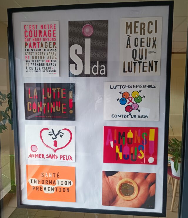 EXPO SIDA CARTES POSTALES