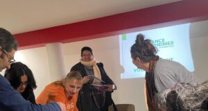 Alzheimer : des “auxiliaires” indispensables