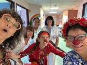 Le rire pour soulager