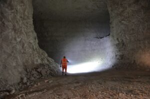 De vastes espaces créés par l'exploitation des mineurs