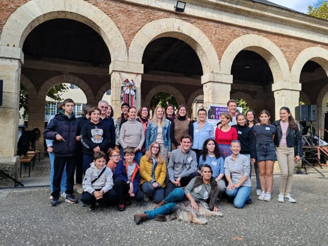 une_partie_de_l_équipe_Lire_et_relire_2024