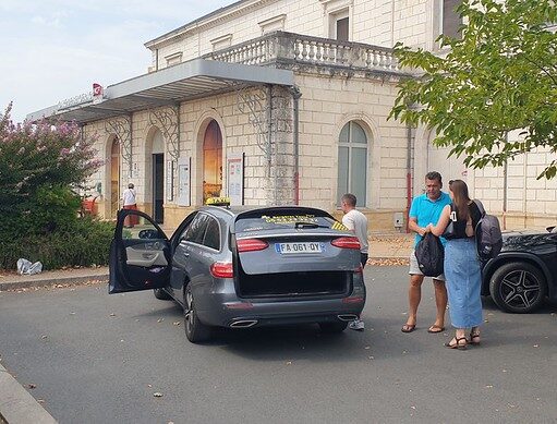 Taxi, s’il vous plaît !