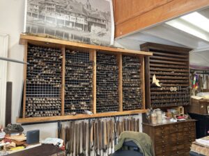 Caractères et roulettes bien ordonnés