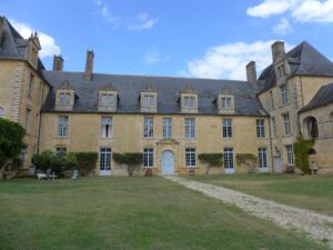 Sauveboeuf à Aubas acheté en 1987 et restauré depuis