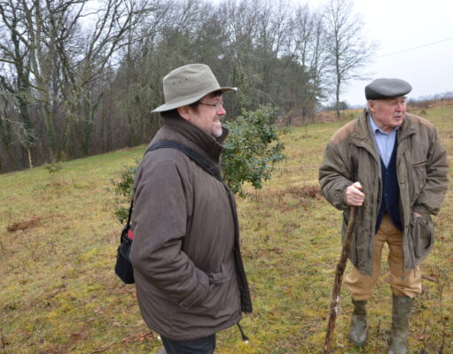 Une vie de passion pour la truffe Avec le professeur Jean-Claude Pargney sur le terrain