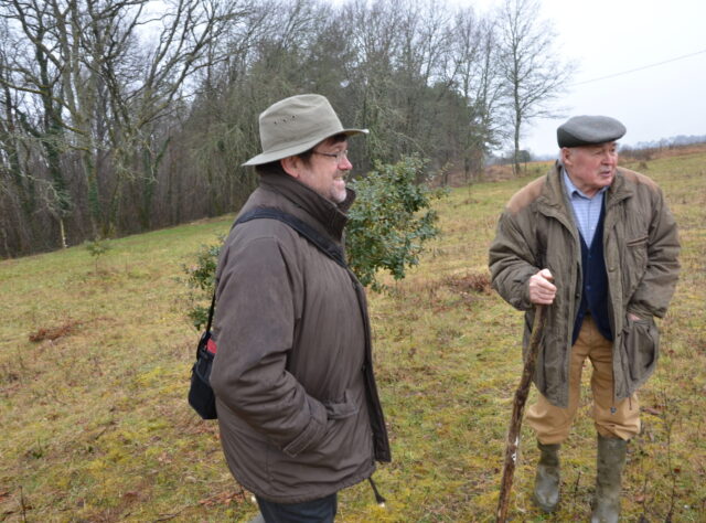 Avec le professeur Jean-Claude Pargney sur le terrain