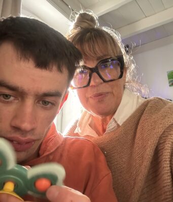 Tout quitter : le choix d’une mère pour son enfant différent