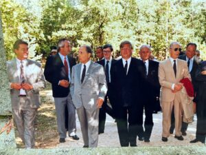 François Mitterrand à Montignac en 1990 pour l'anniversaire de Lascaux