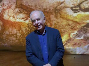 Le philosophe des arts Jean-Paul Jouary a réalisé le nouveau film immersif de Lascaux IV
