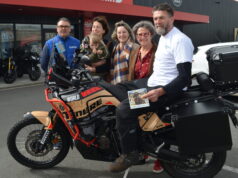 Raid moto : Alzheimer dans leur moteur