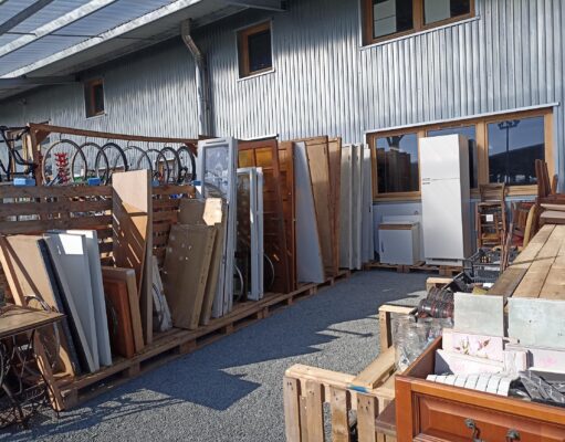 Matériaux bradés pour construire un avenir meilleur