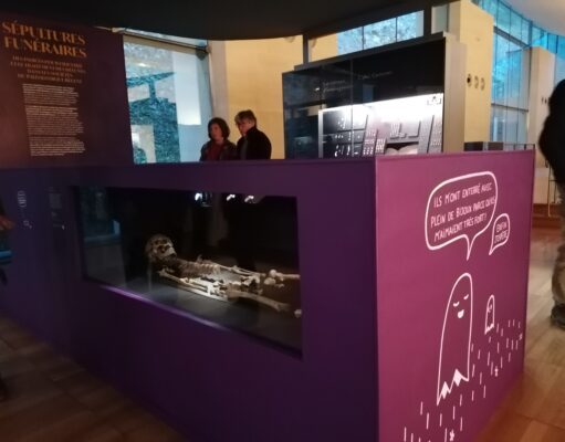 Ce que les morts nous racontent Le parcours thématique permet de redécouvrir tout le musée