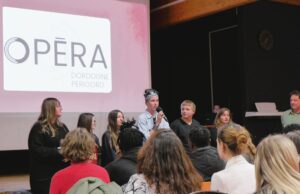 L’alchimie de la Bohème Les lycéens lors de la présentation de leurs travaux