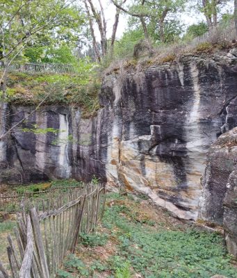 Plongée dans l’Histoire sur le chemin des Meulières