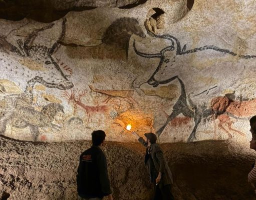 Lascaux au cœur de la guerre Une visite de Lascaux à deux voix pour reconstituer l'ambiance de 1940