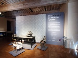 L'exposition les aliénés où les meubles deviennent des oeuvres
