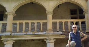 Les châteaux privés font leur pub Christophe Mangé délégué Dordogne de la Demeure historique, dans son château du Salembre