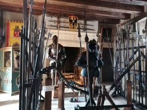 Un chateau meublé par des collections familiales
