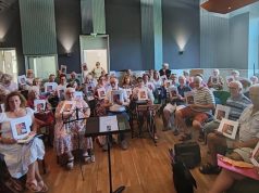 Un requiem original créé en Périgord Une répétition des choeurs pour le Requiem