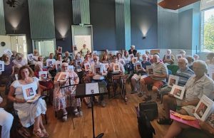 Un requiem original créé en Périgord Une répétition des choeurs pour le Requiem